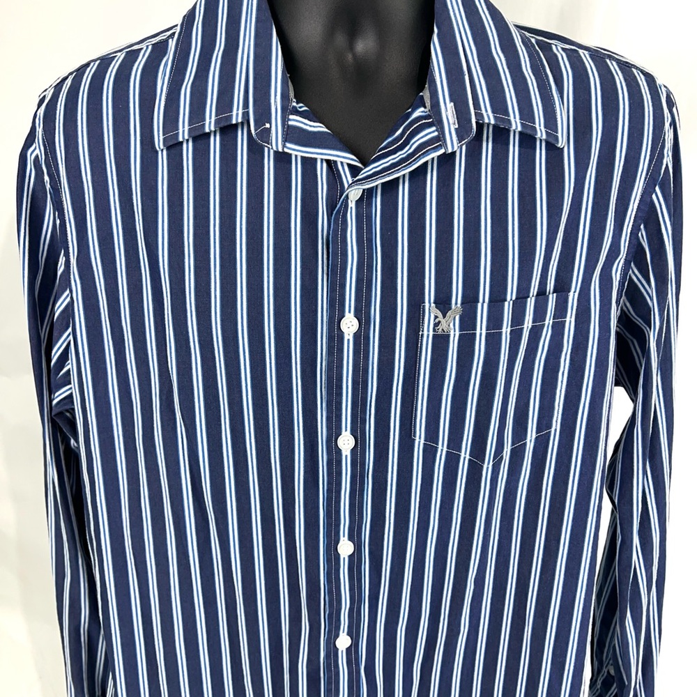 American Eagle Vintage Fit Button Up Shirt Men's Large‎ Blue